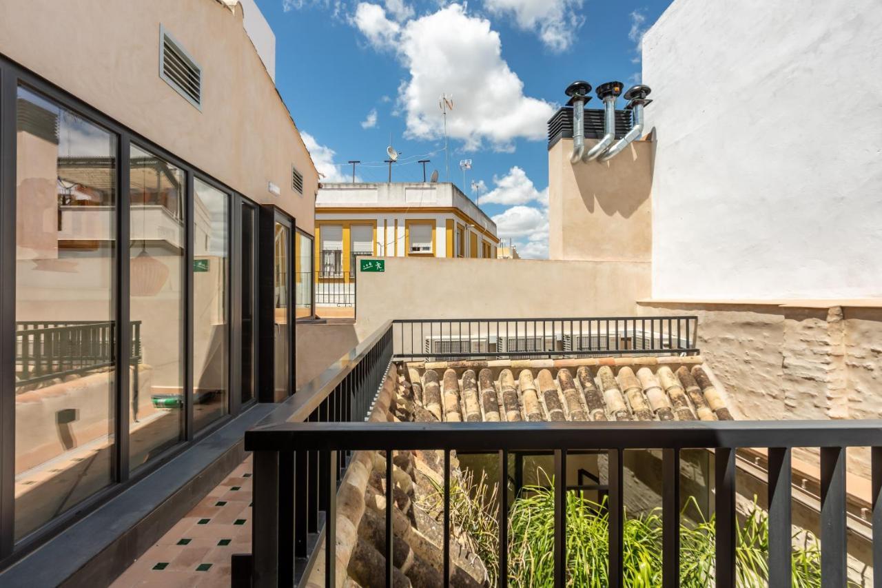 Santa Clara Suites Sevilla Exterior photo